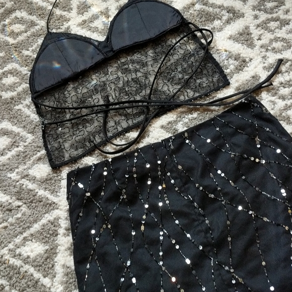 Amazing two-piece set - Picture 2 of 3